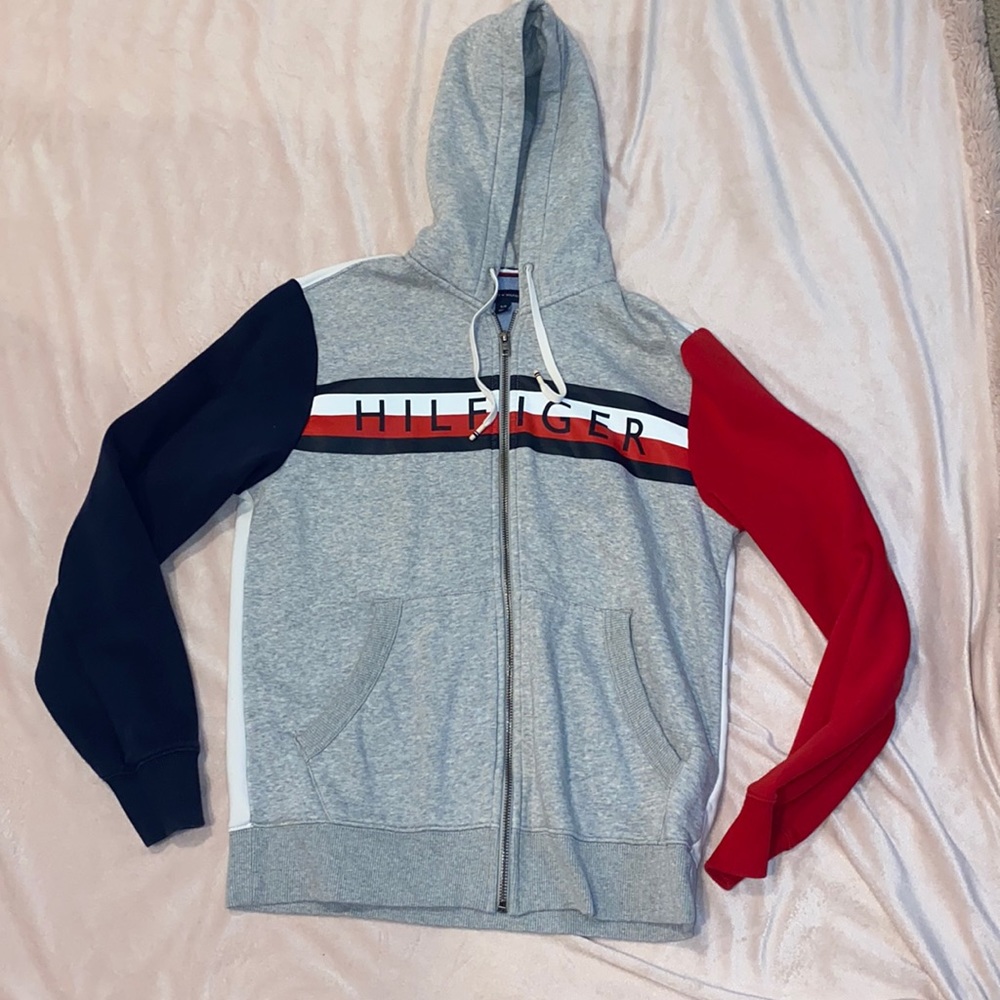 brand- Tommy Hilfiger Size- Small